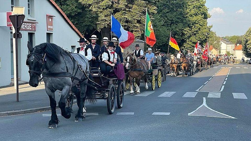 Ve francouzském Les Herbiers se bojuje o tituly ve Working Equitation
