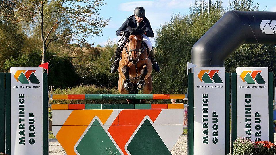 Živě: Mistrovské Martinice 2022. Sledujte boj o medaile ve skocích
