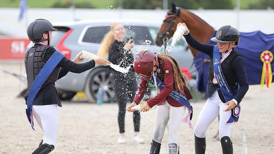 Dění v týdnu: Cáchy žijí akcí roku, v Martinicích probíhá mistrovství pony