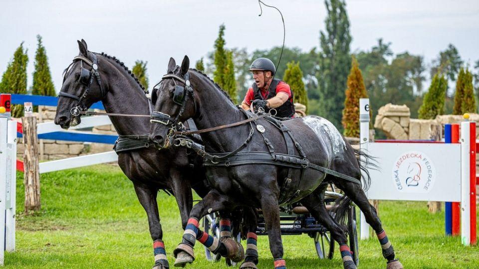 Dění v týdnu: Noční Velká cena Ptýrova a finále Zlaté podkovy v Humpolci
