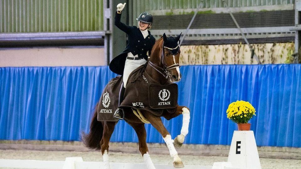 Češi startují na CDI Gössendorf. Vášáryová ovládla úvodní juniorskou soutěž